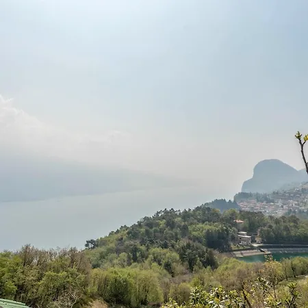 Bel View 1 Διαμέρισμα Tremosine